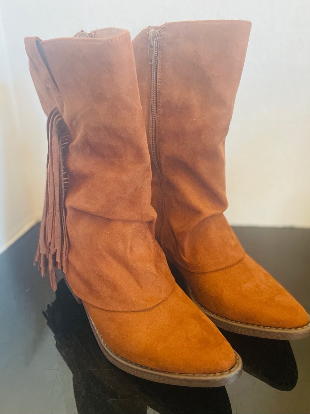 Me Too Women’s Brown Western Mid-Calf Suede Fringe Boots Pull-On SZ 6 NEW